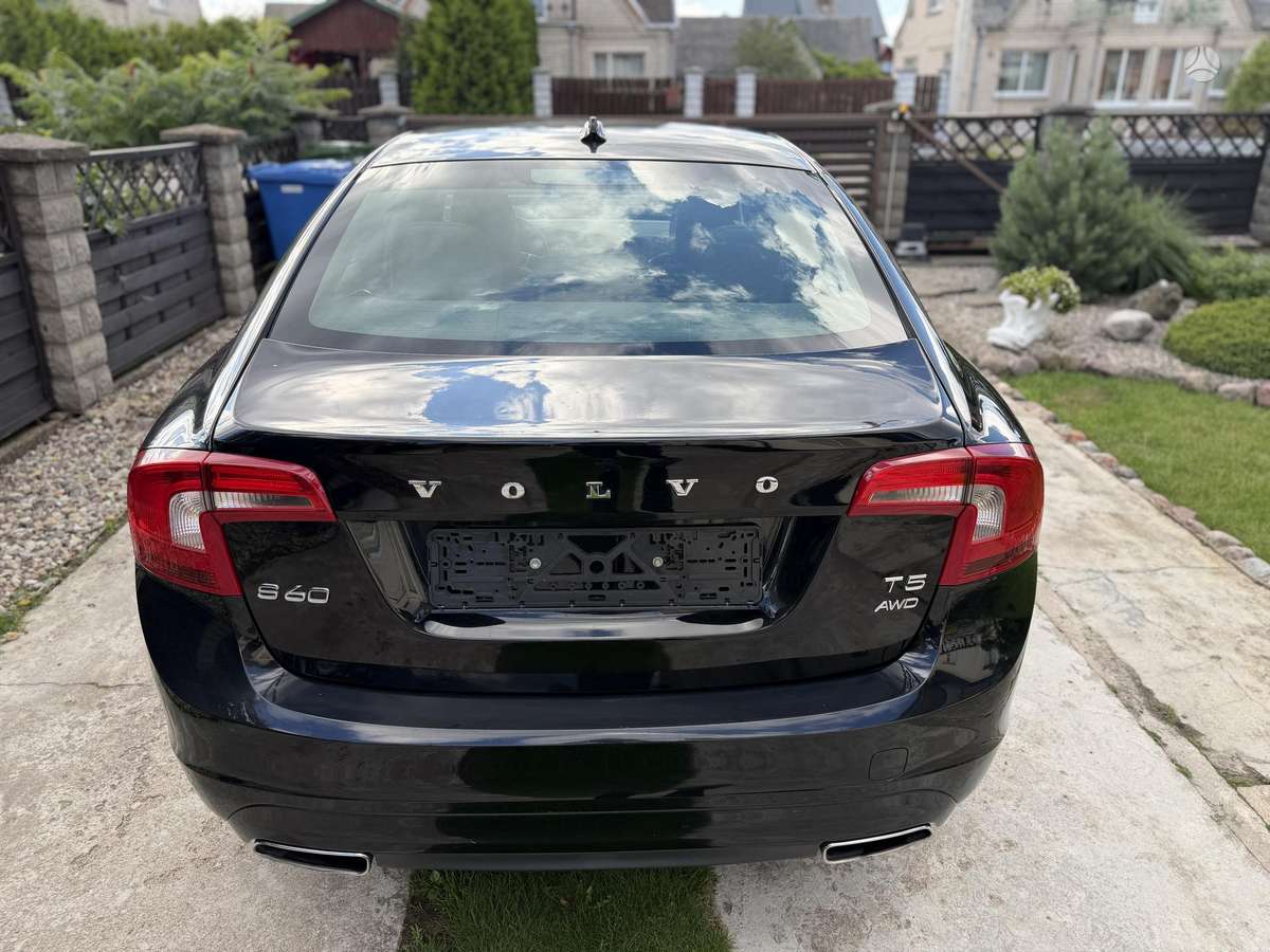 Volvo S60 - 5