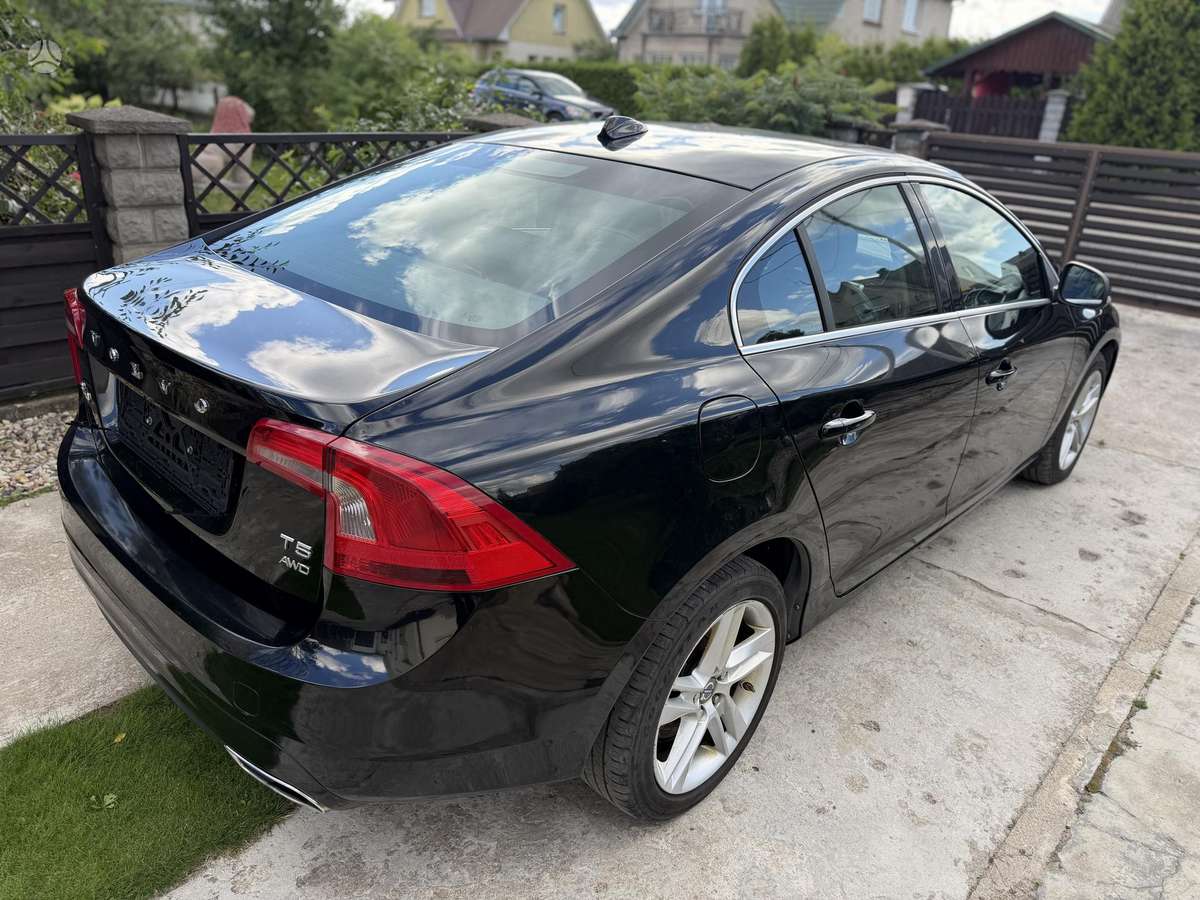 Volvo S60 - 6
