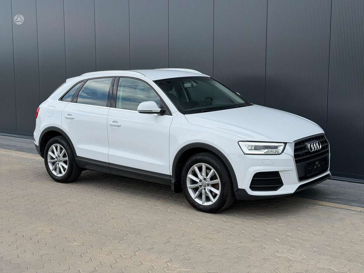 Audi Q3, 2.0 l., Внедорожник / Кроссовер