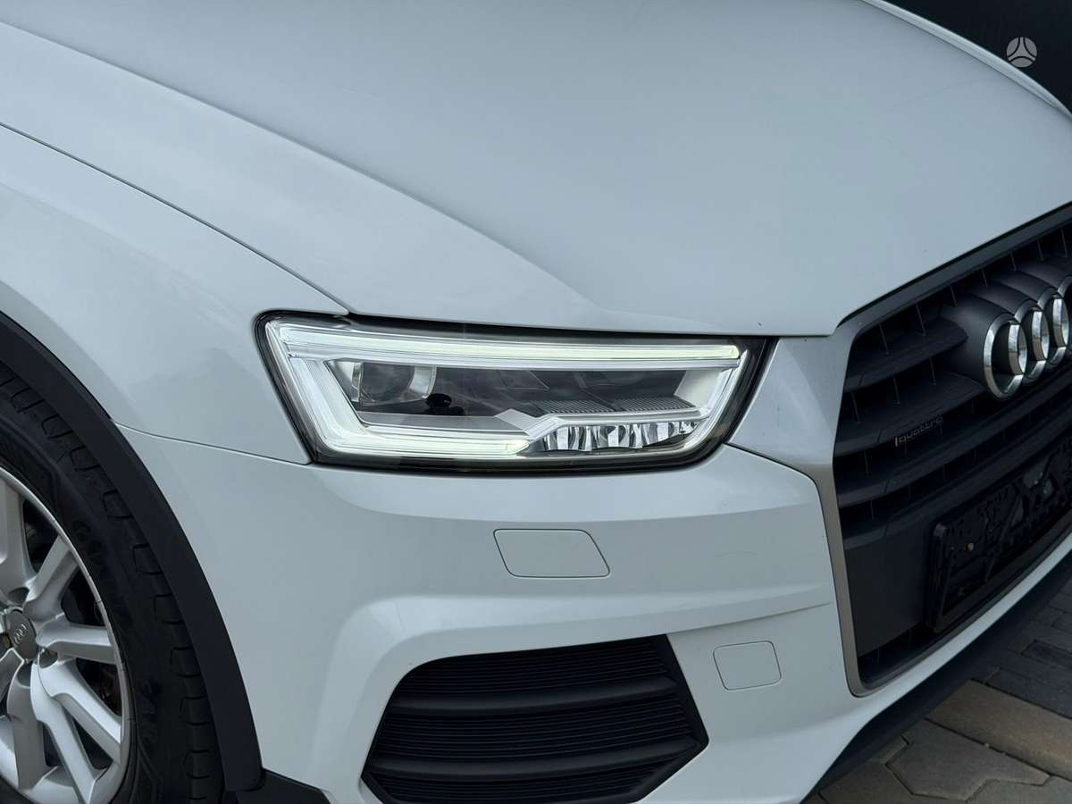 Audi Q3, 2.0 l., Внедорожник / Кроссовер