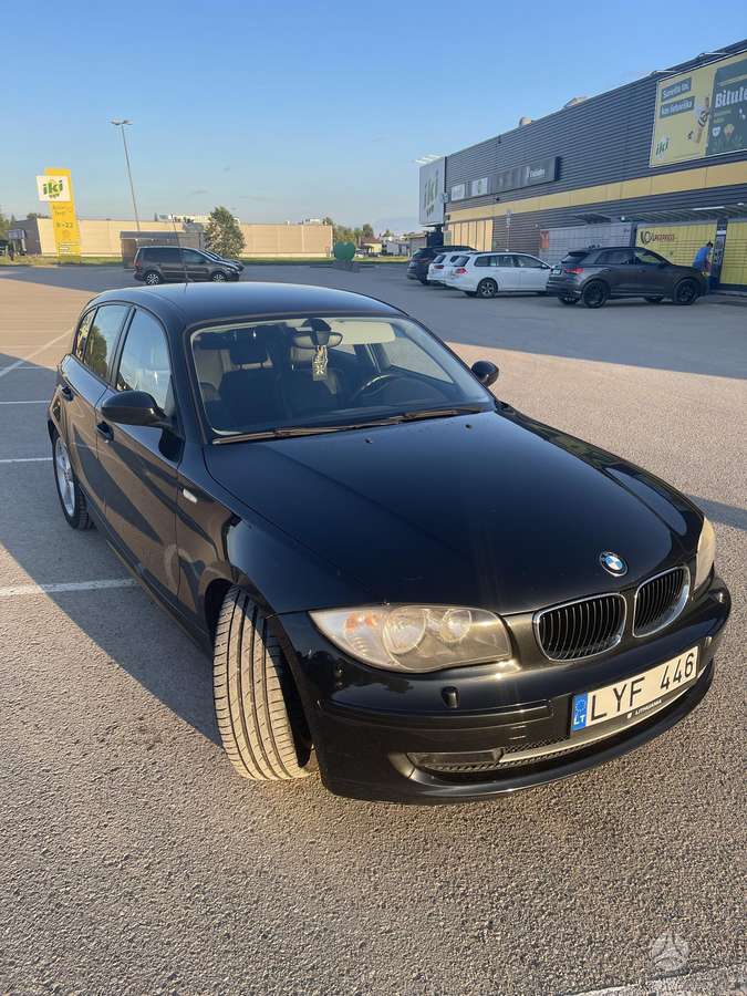 BMW 118, 2.0 l., Хэтчбек