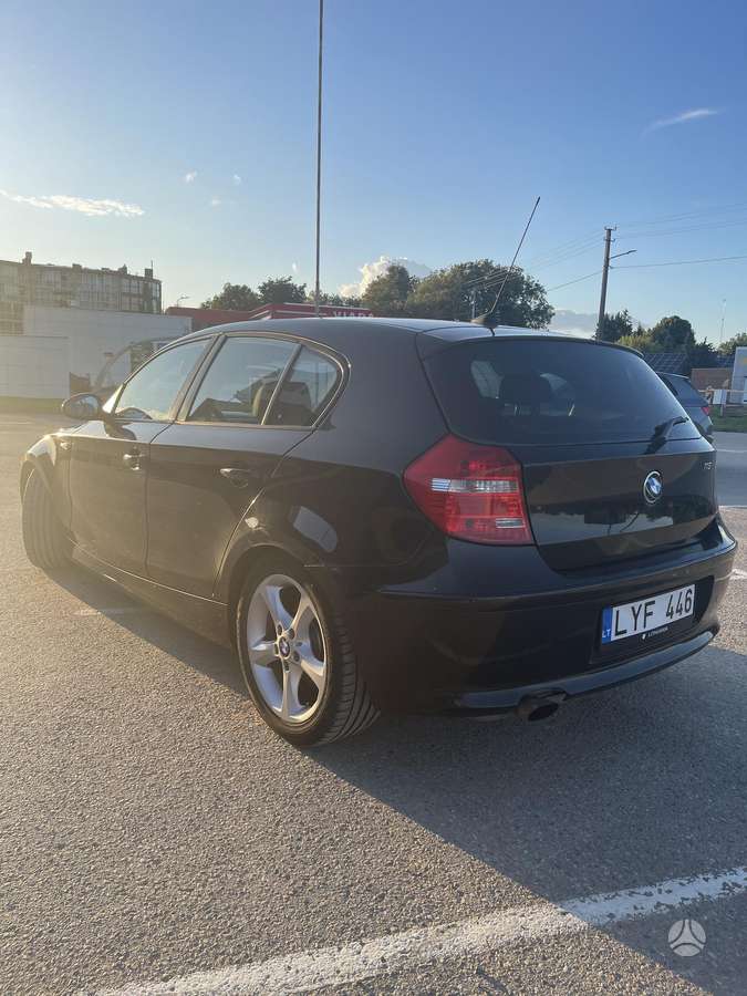 BMW 118, 2.0 l., hatchback