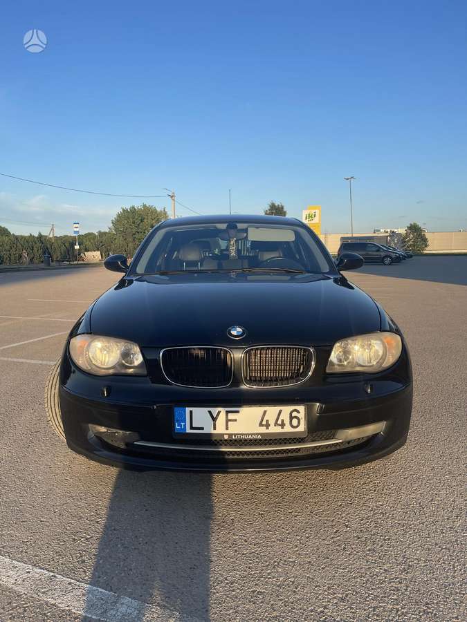 BMW 118, 2.0 l., Хэтчбек