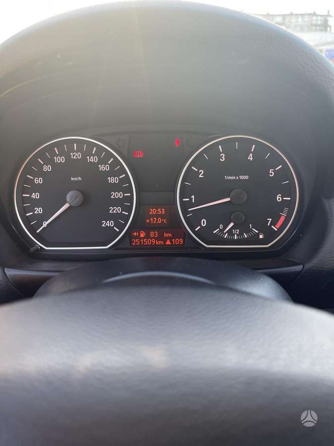 BMW 118, 2.0 l., Хэтчбек