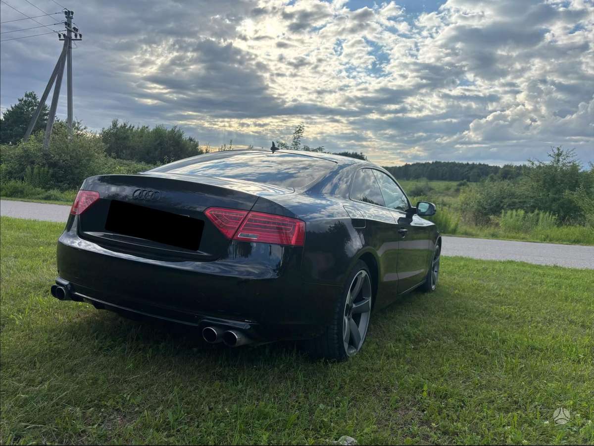 Audi A5, 2.0 l., coupe