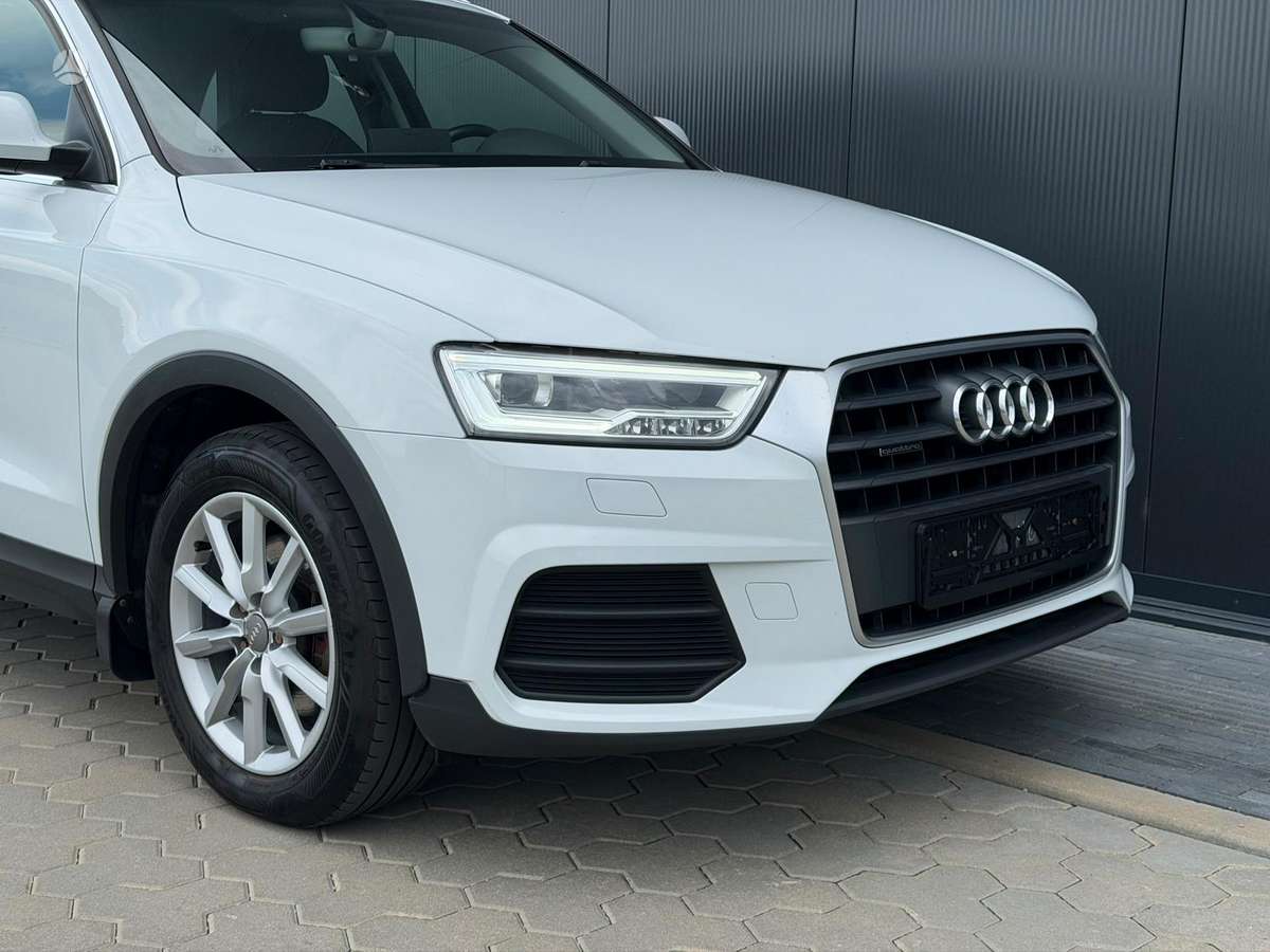 Audi Q3, 2.0 l., Внедорожник / Кроссовер