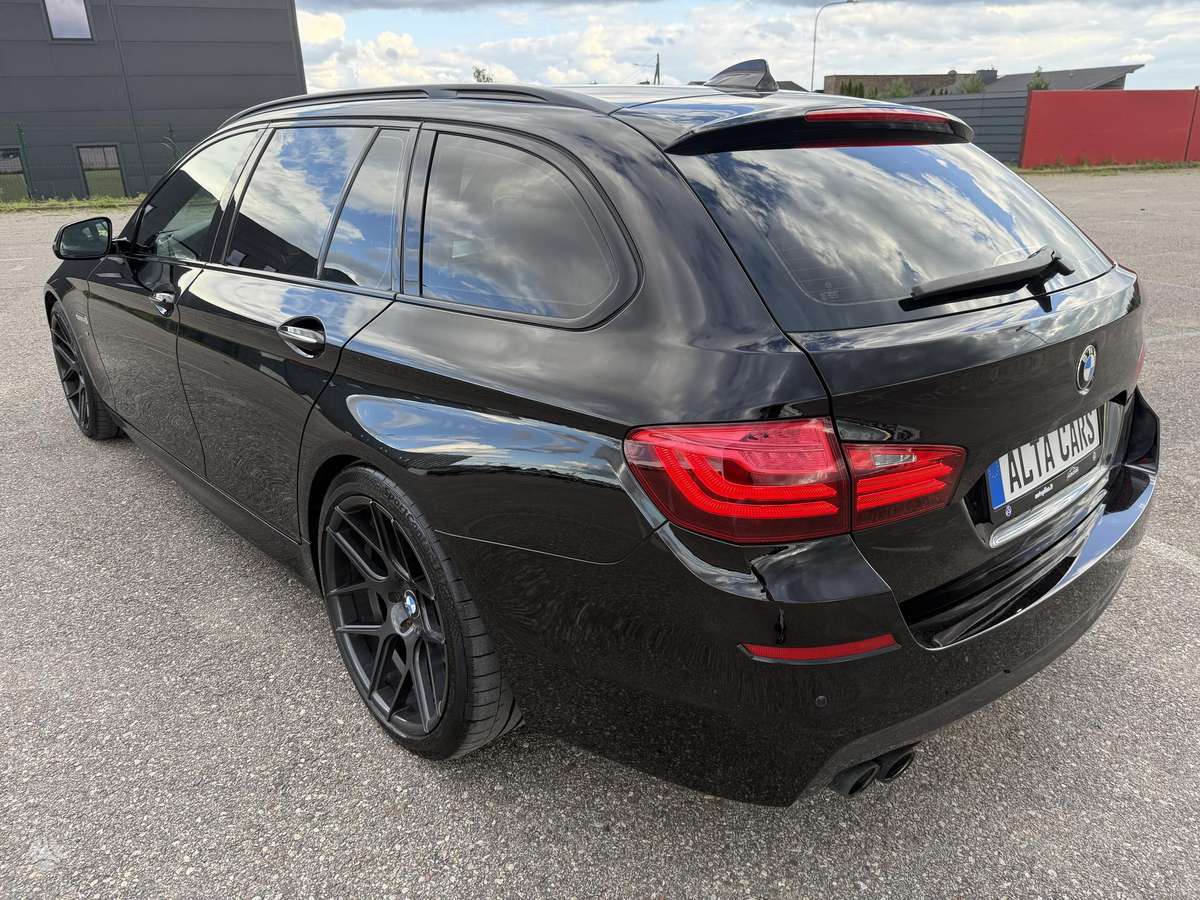 BMW 520, 2.0 l., universalas