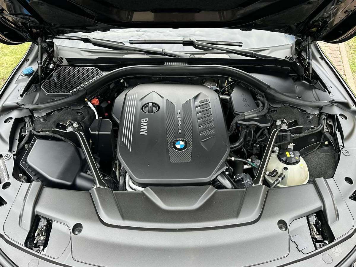 BMW 730, 3.0 l., Седан