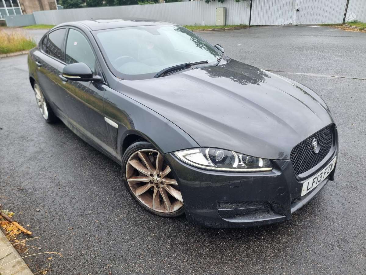 Jaguar XF, 3.0 l., Хэтчбек