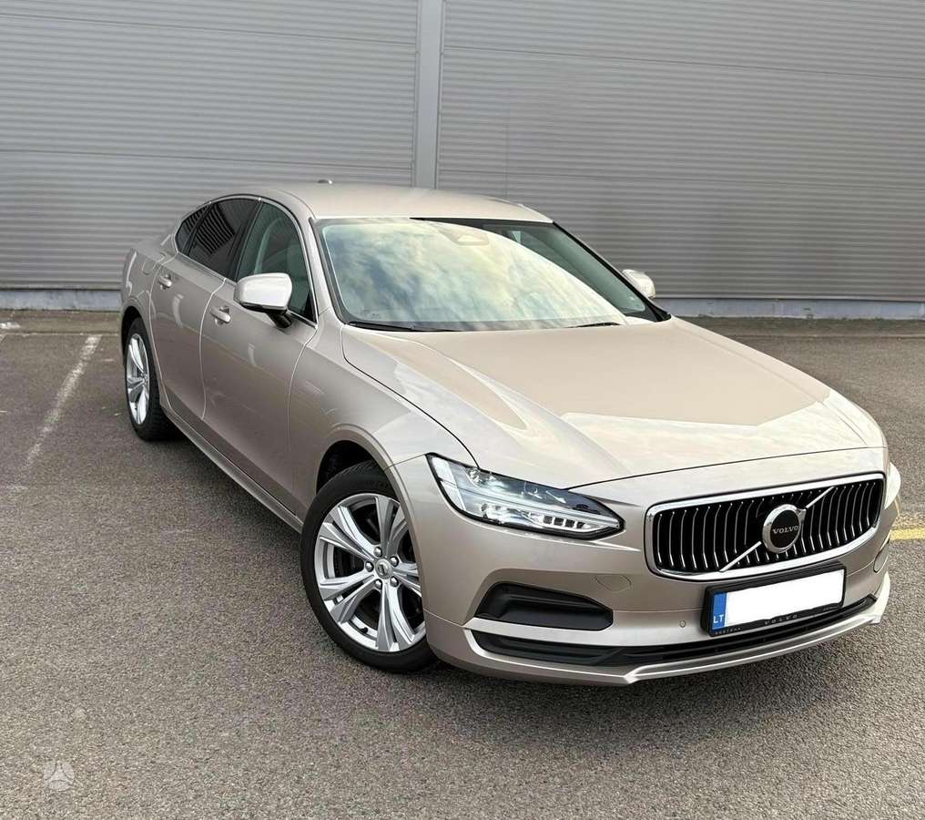 Volvo S90 - 1