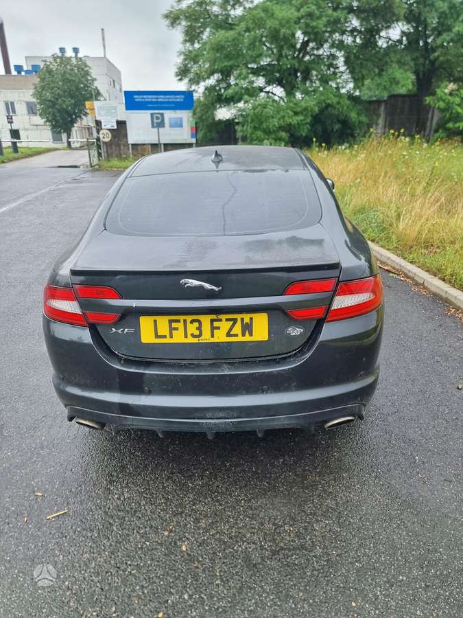 Jaguar XF, 3.0 l., hatchback