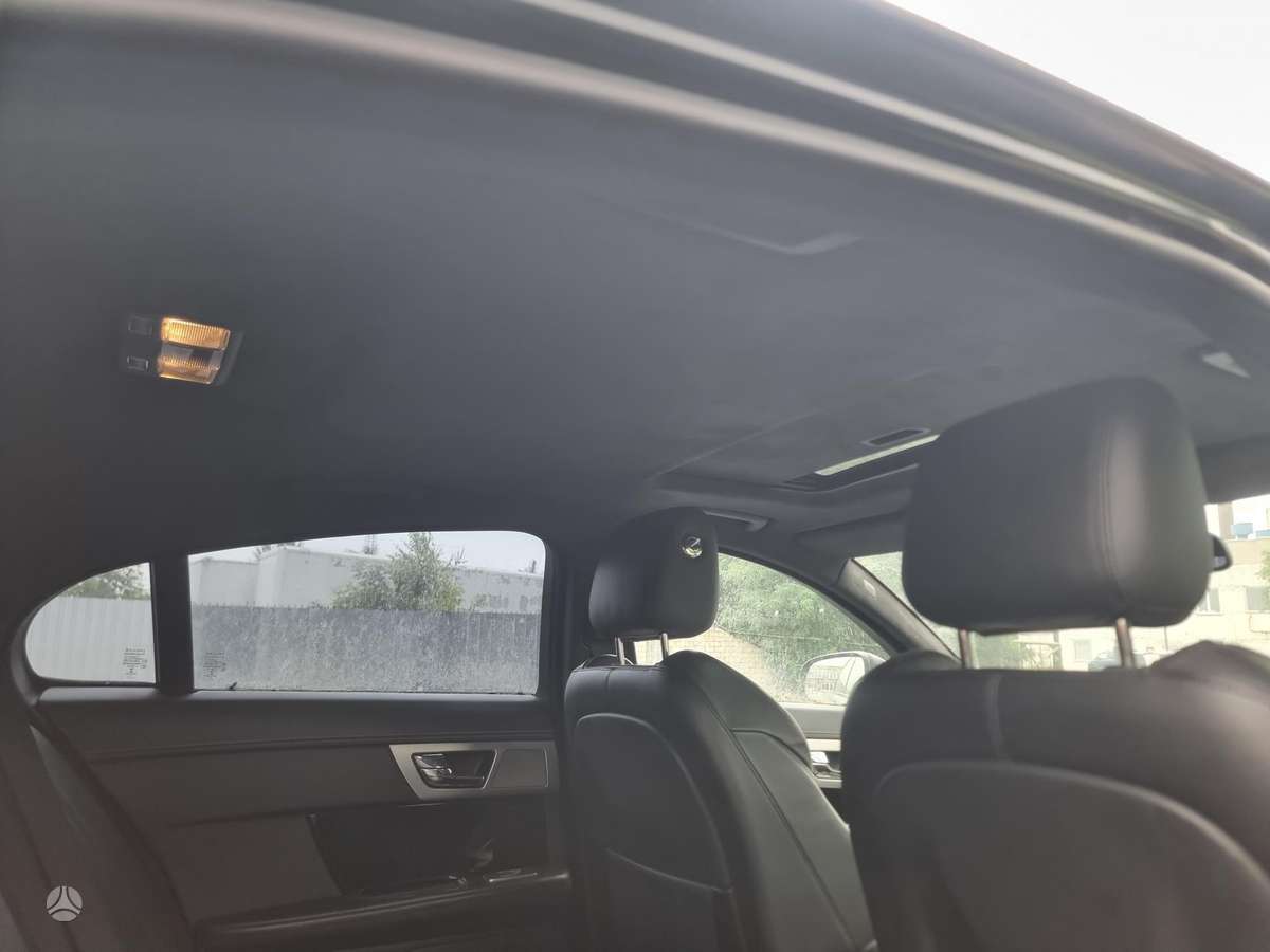 Jaguar XF, 3.0 l., Хэтчбек