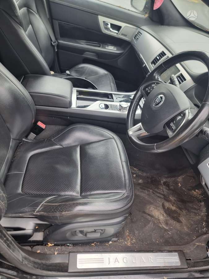 Jaguar XF, 3.0 l., Хэтчбек