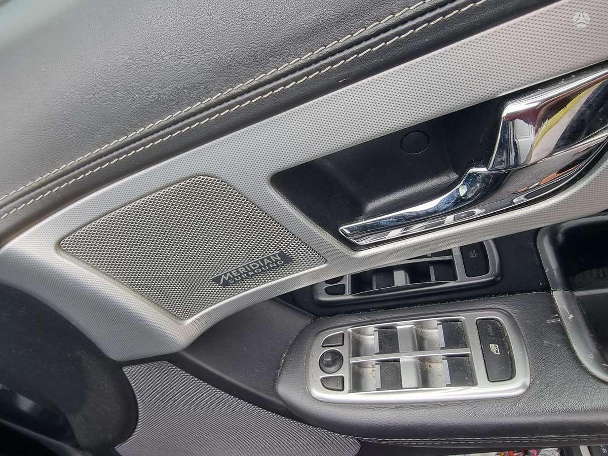 Jaguar XF, 3.0 l., Хэтчбек
