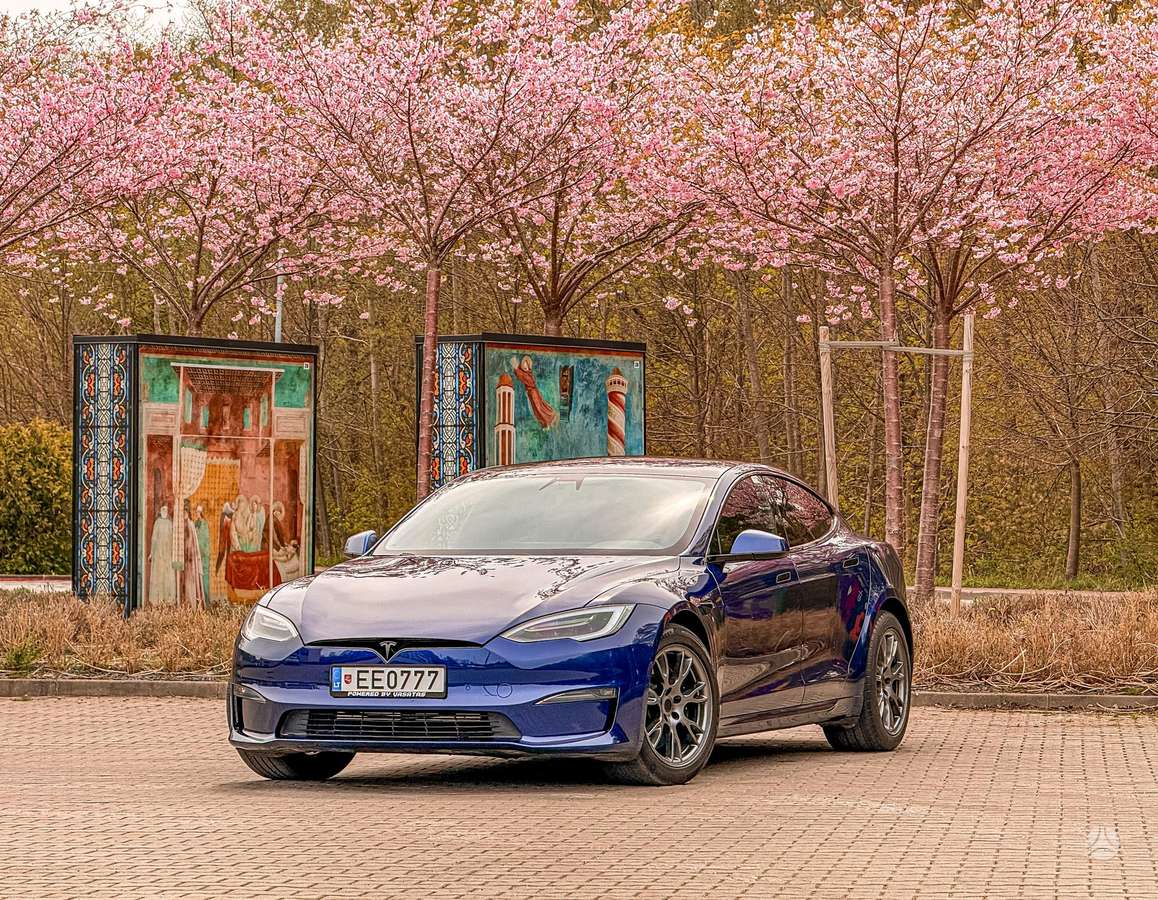 Tesla Model S, 100 кВт·ч, Седан