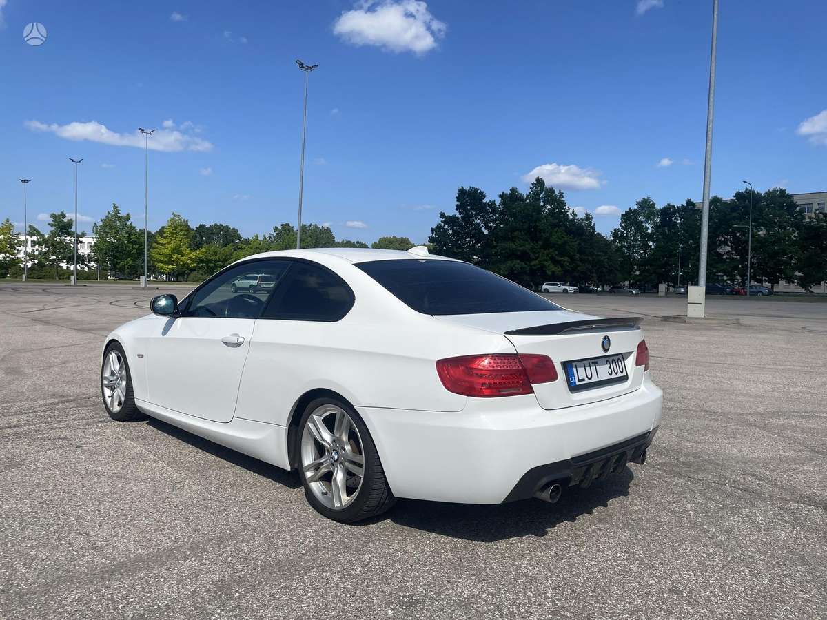 BMW 335, 3.0 l., coupe