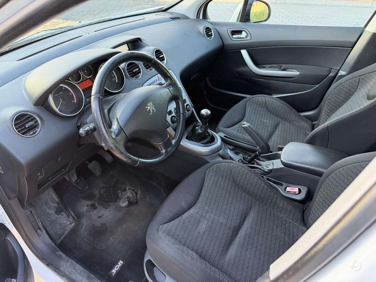 Peugeot 308, 1.6 l., Универсал
