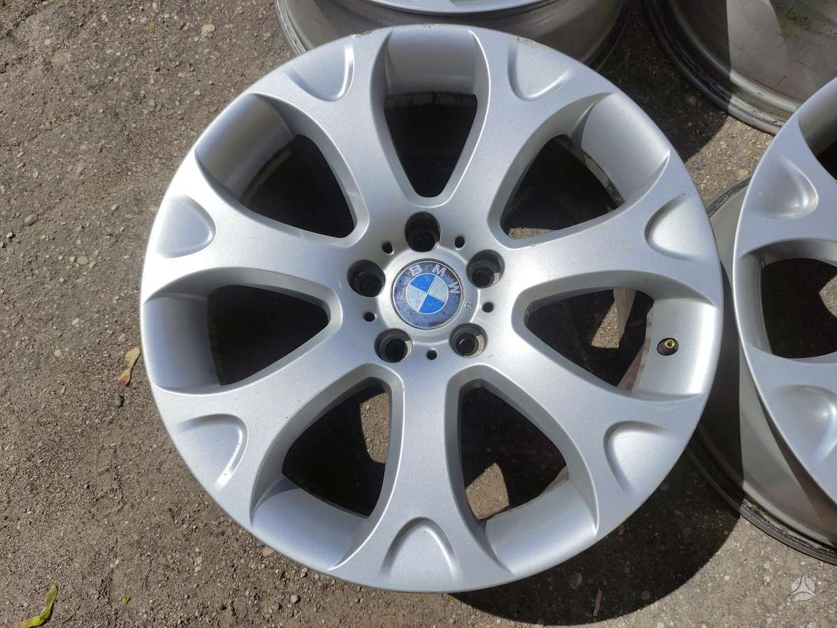 BMW, lengvojo lydinio, R19