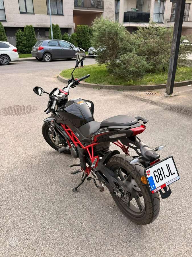 Benelli BN 125 125cc, street / classic