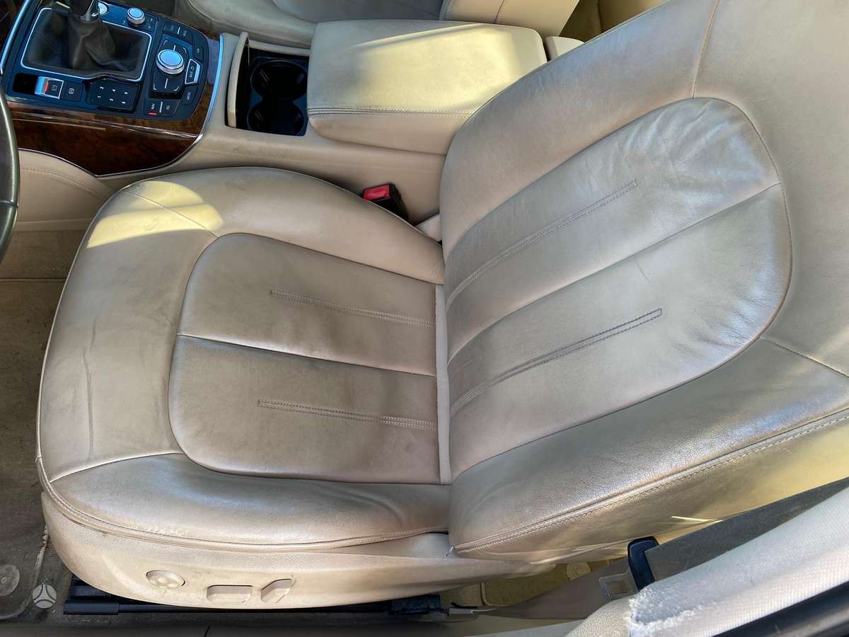 Audi A6, 2.0 l., Седан