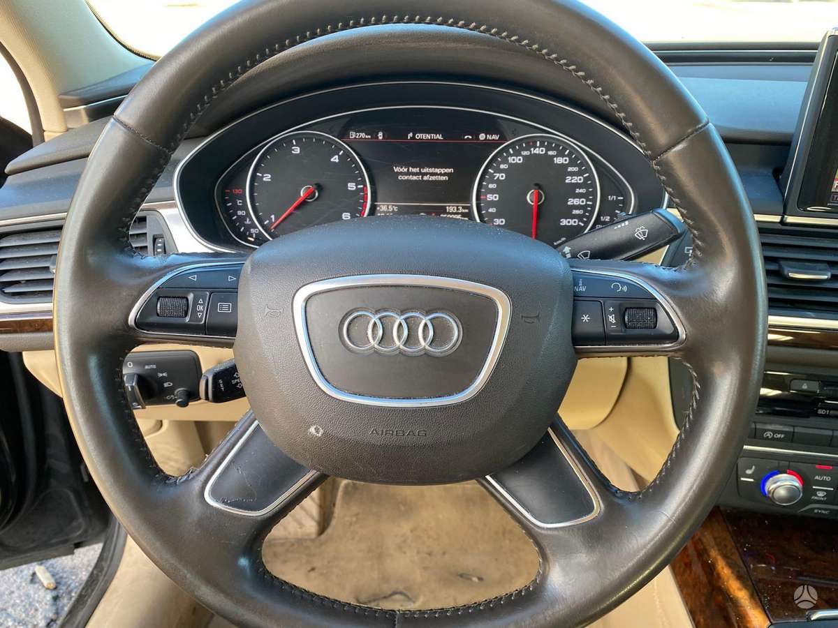 Audi A6, 2.0 l., Седан