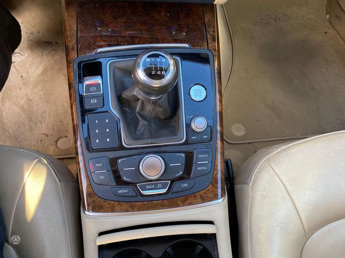 Audi A6, 2.0 l., Седан