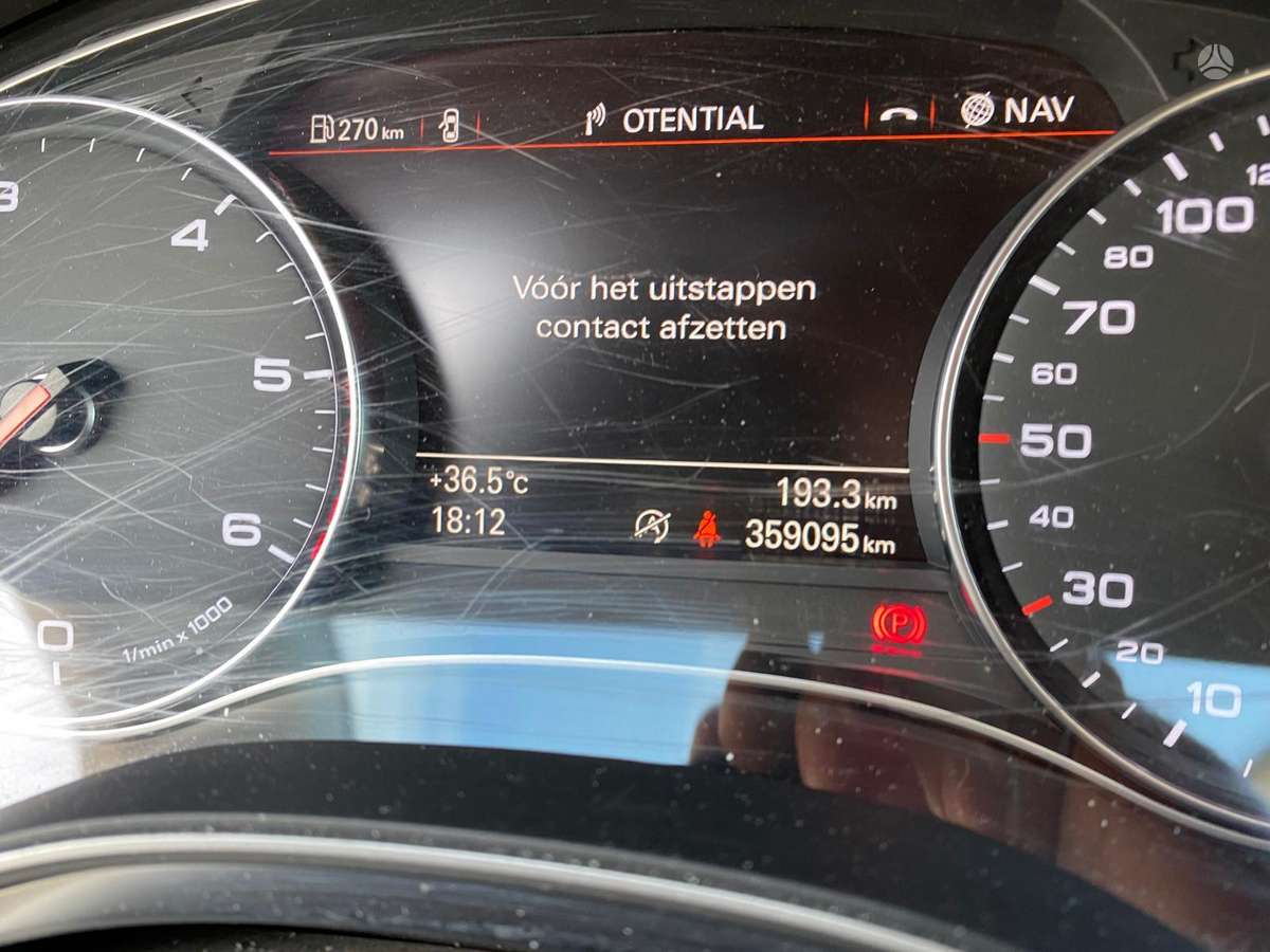Audi A6, 2.0 l., Седан