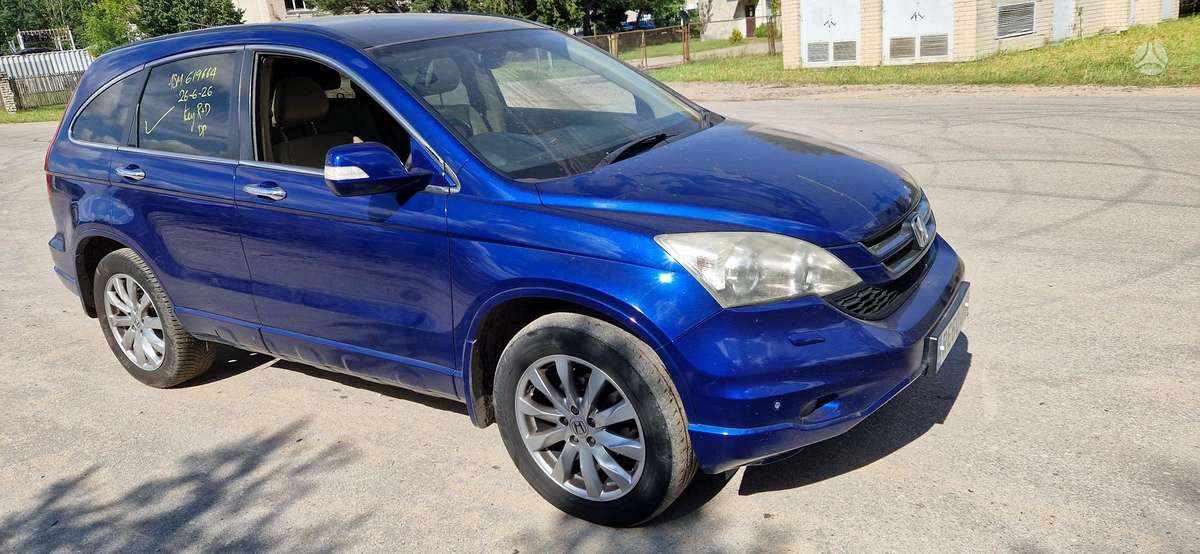 Honda CR-V dalimis