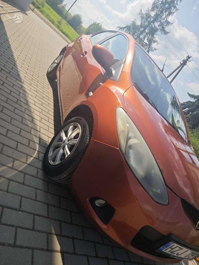 Mazda 2, 1.4 l., Хэтчбек