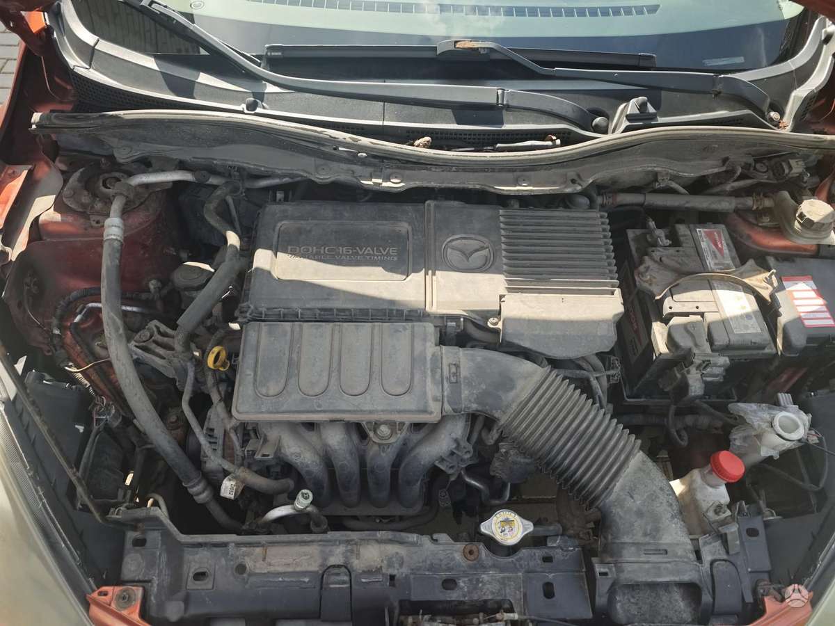 Mazda 2, 1.4 l., Хэтчбек