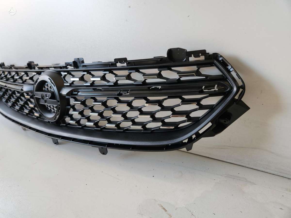 Opel Corsa, 9829474180, front grill