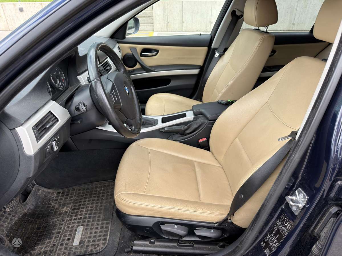 BMW 320, 2.0 l., universalas