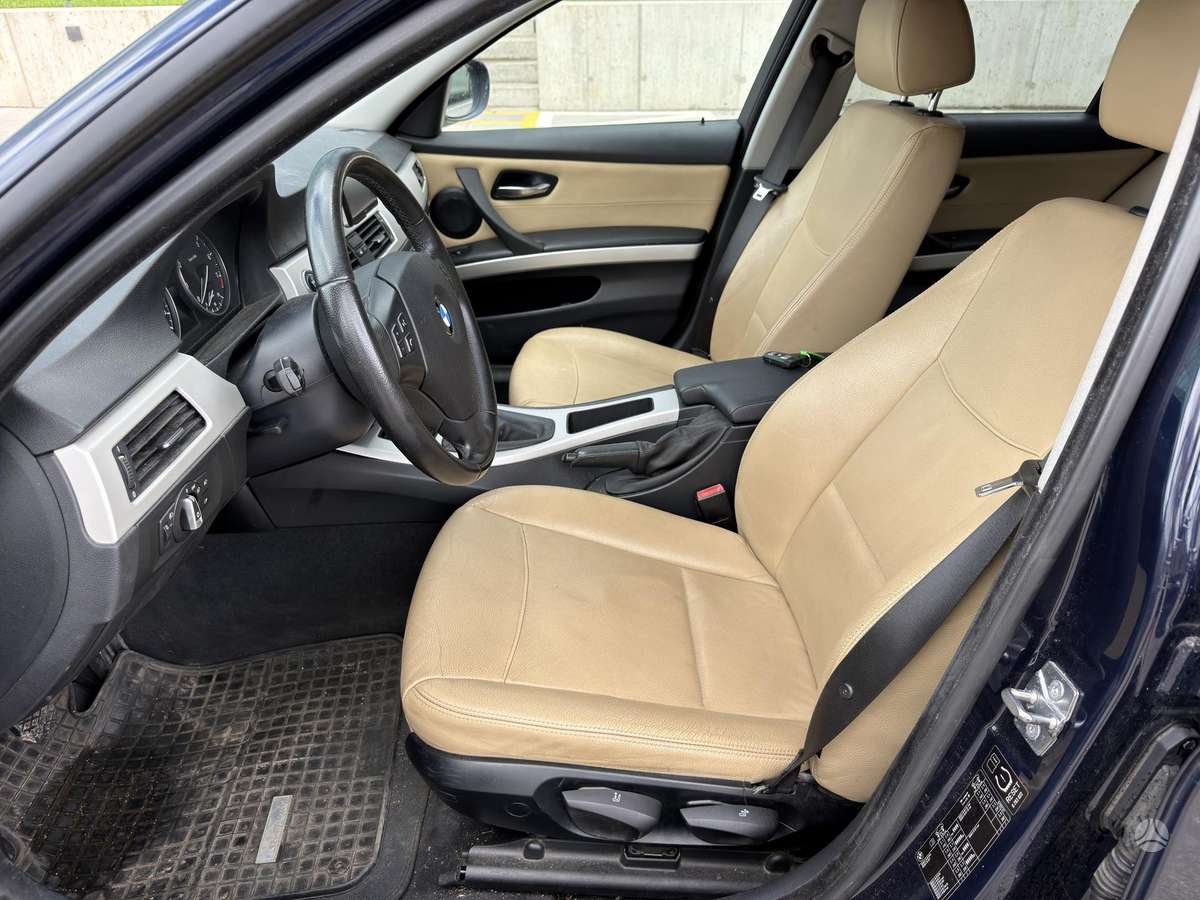 BMW 320, 2.0 l., wagon