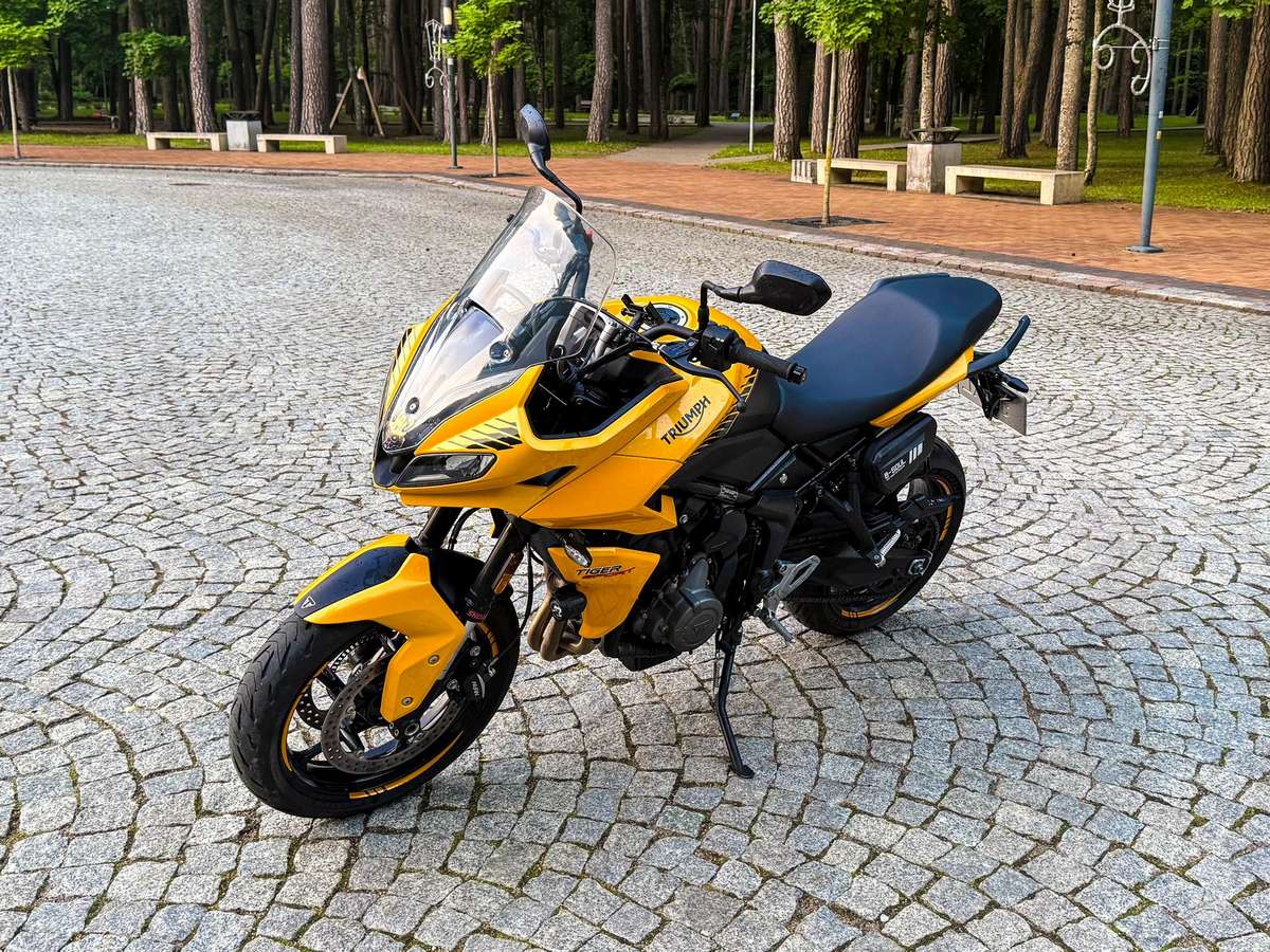 Triumph Tiger 660cc, krosa / enduro