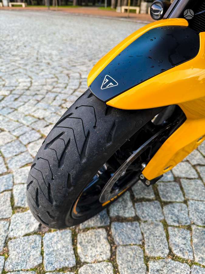 Triumph Tiger 660cc, krosa / enduro