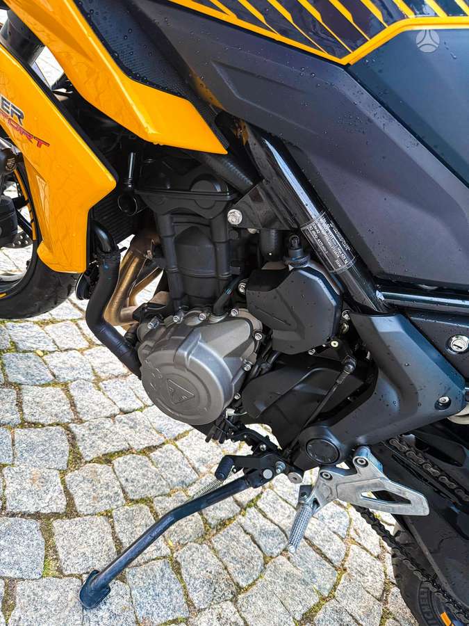 Triumph Tiger 660cc, krosa / enduro