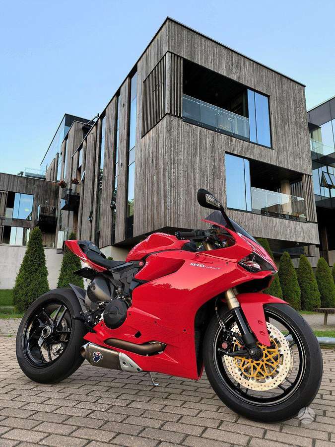 Ducati Panigale 1198cc, superbikes