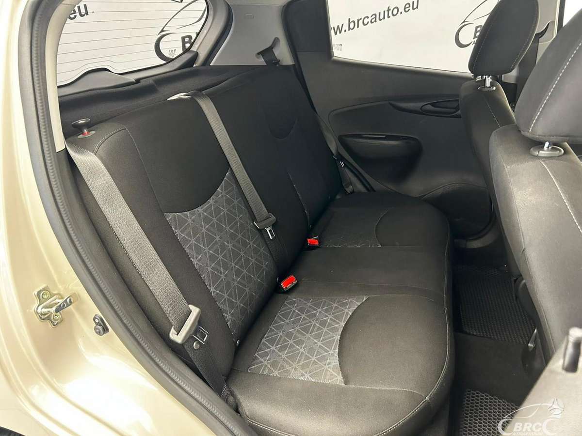Chevrolet Spark, 1.0 l., hatchback