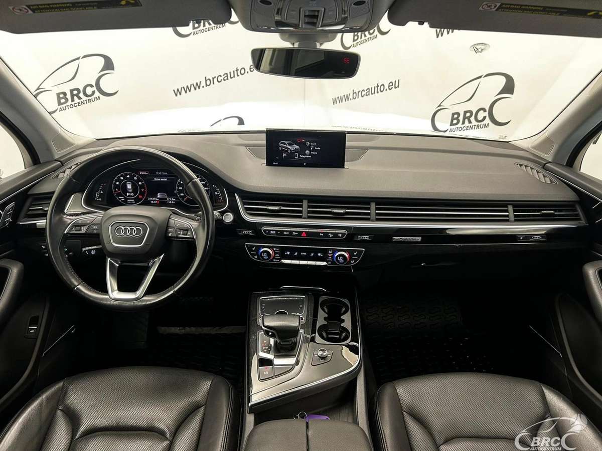 Audi Q7, 3.0 l., off-road / crossover