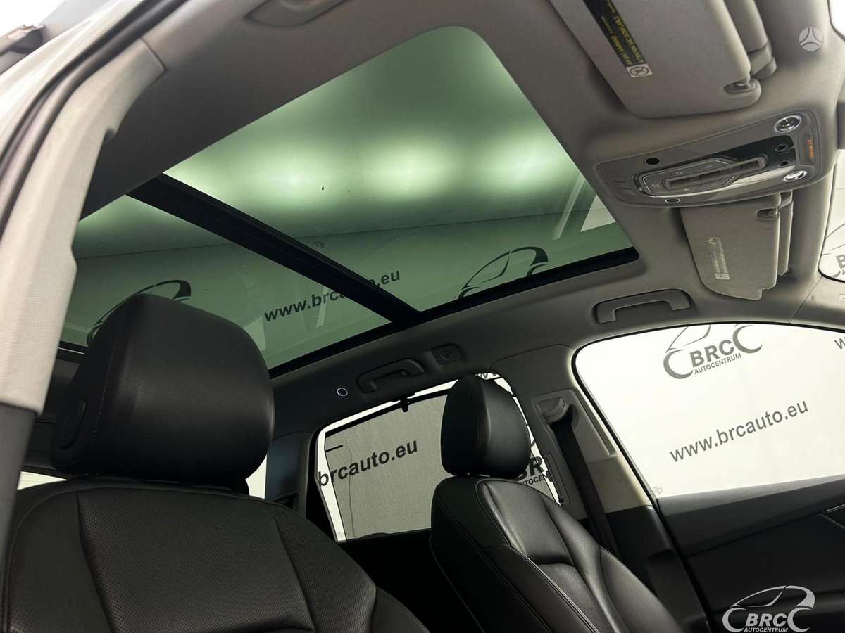 Audi Q7, 3.0 l., off-road / crossover