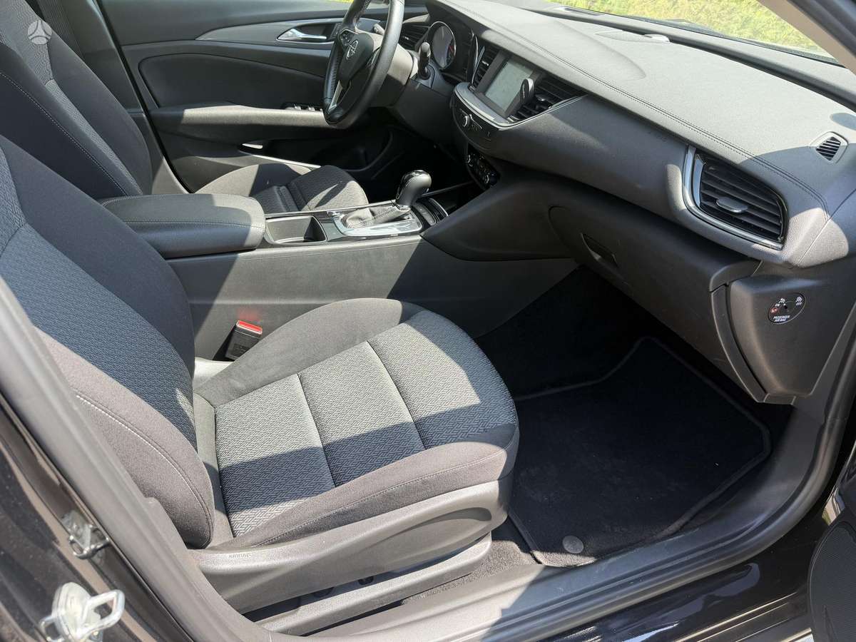 Opel Insignia, 1.6 l., Универсал