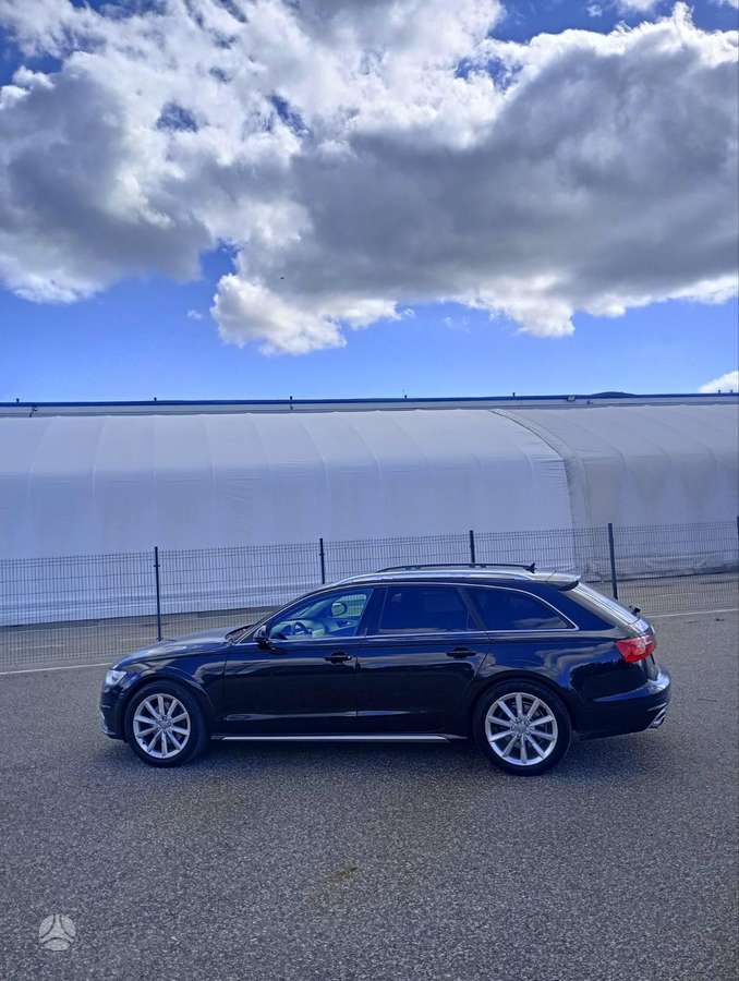 Audi A6 allroad, 3.0 l., Универсал