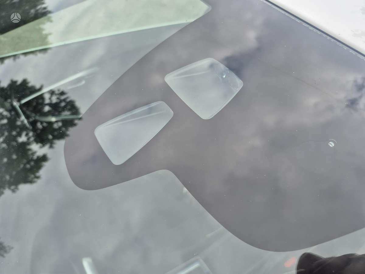 Volvo V40, 2.0 l., hatchback