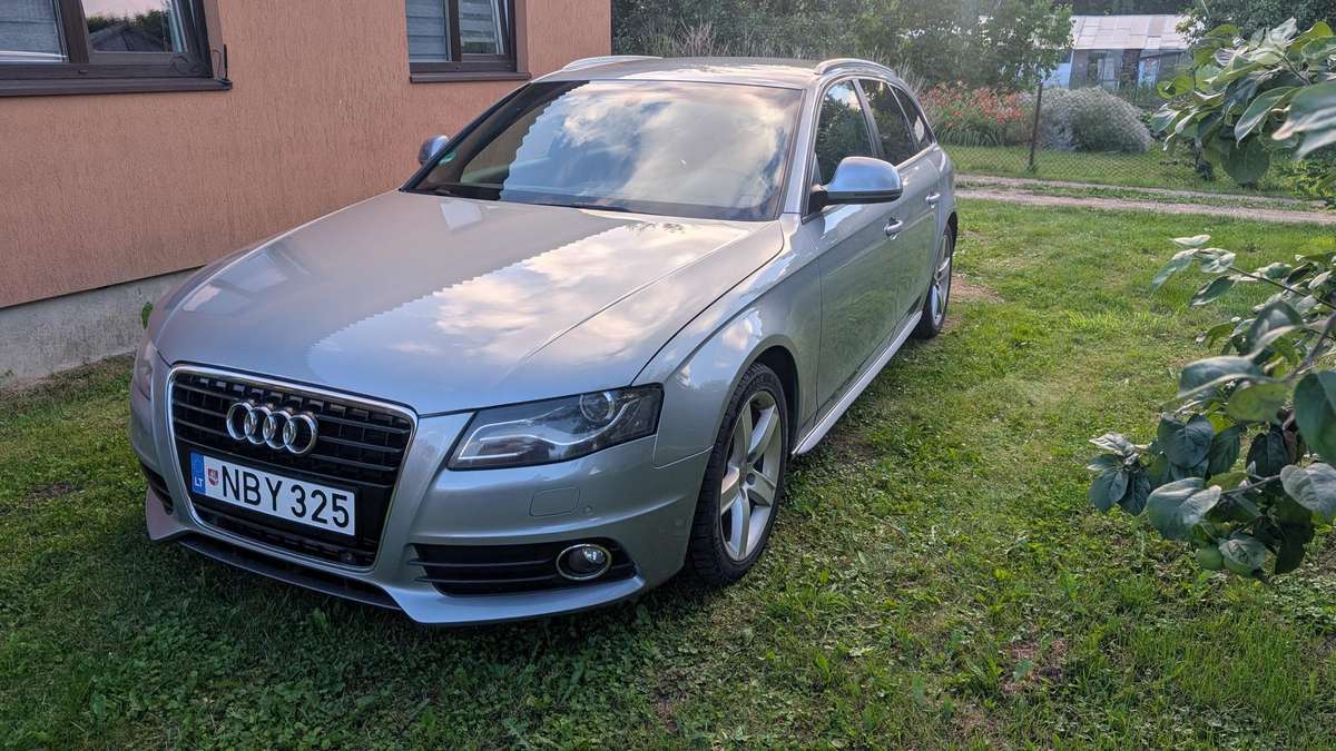 Audi A4, 3.0 l., universalas