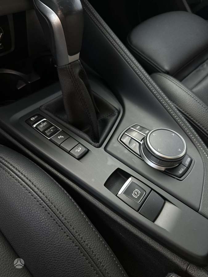 BMW X2, 2.0 l., Внедорожник / Кроссовер