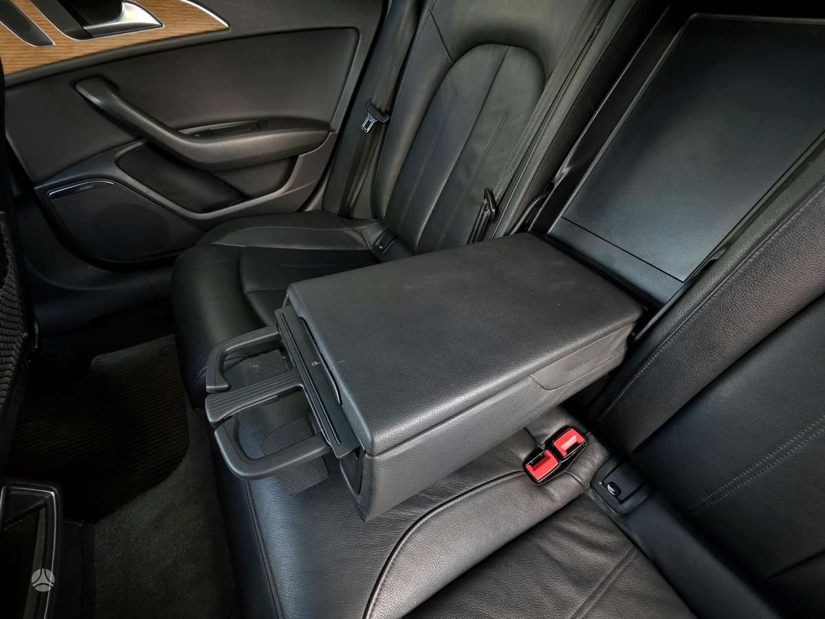 Audi A6 allroad, 3.0 l., wagon