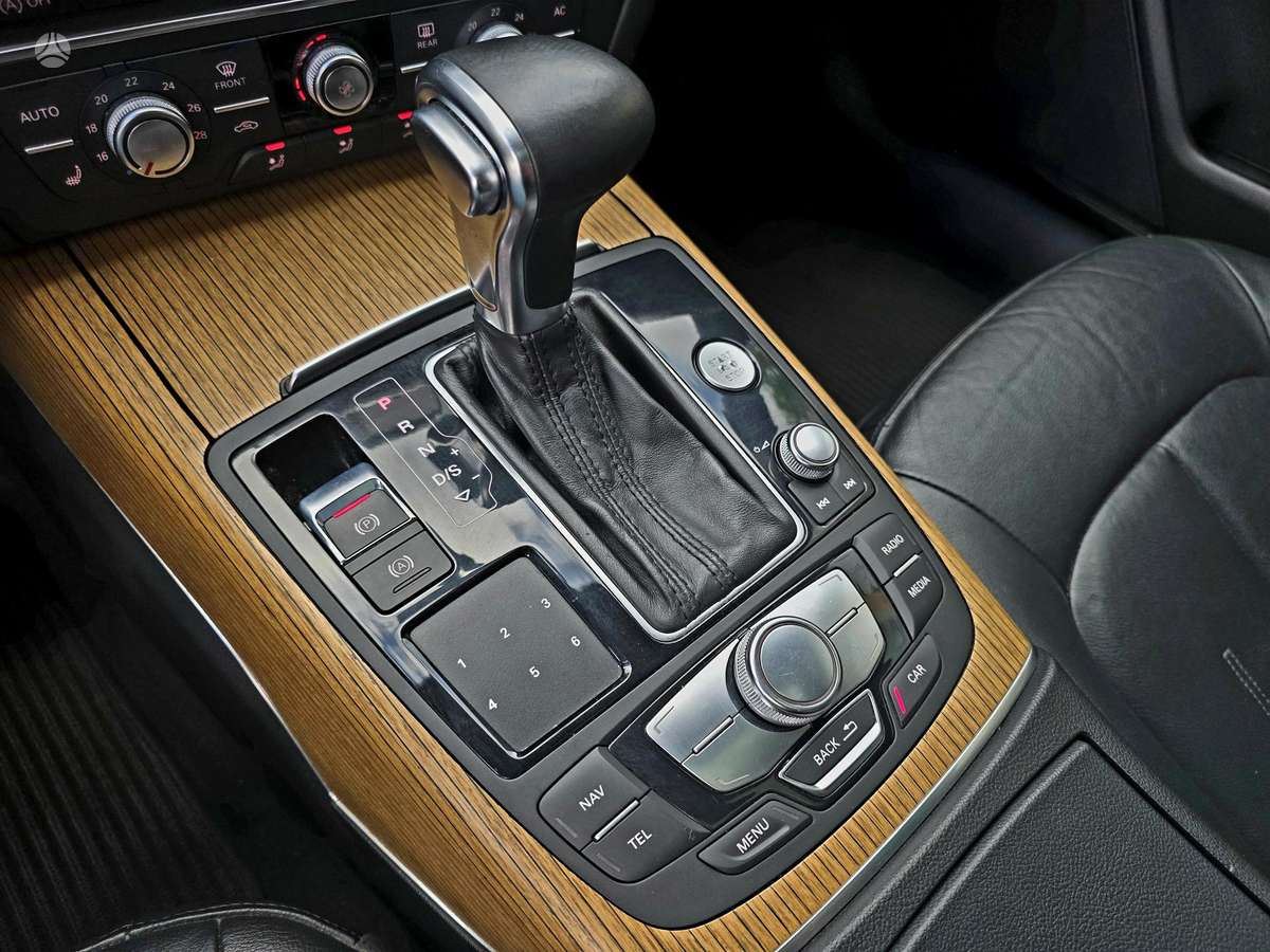 Audi A6 allroad, 3.0 l., wagon