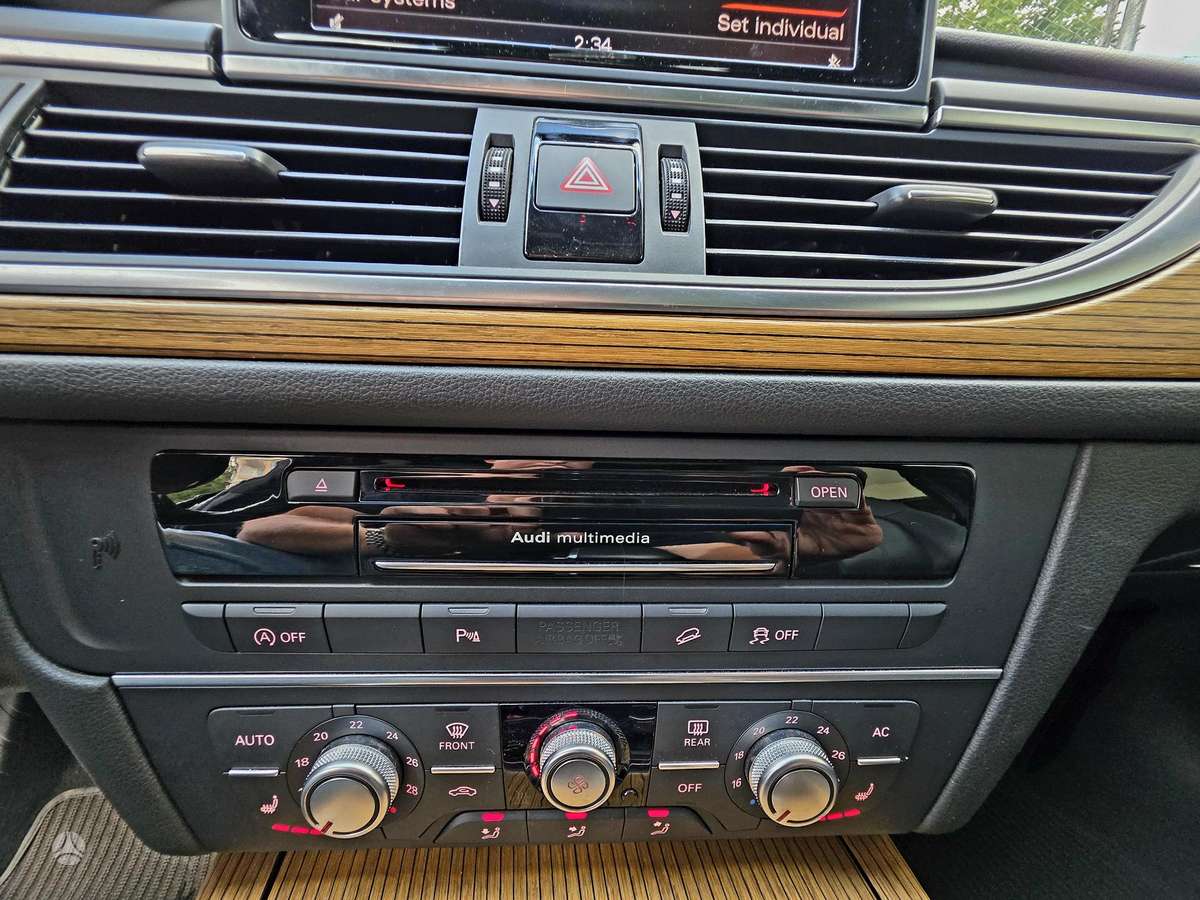 Audi A6 allroad, 3.0 l., Универсал