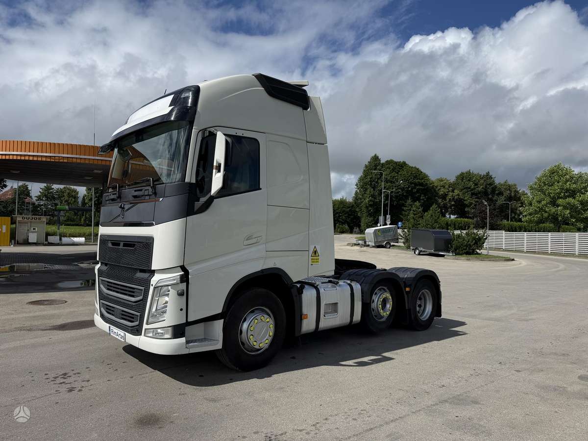 Volvo FH 500, double sleeper
