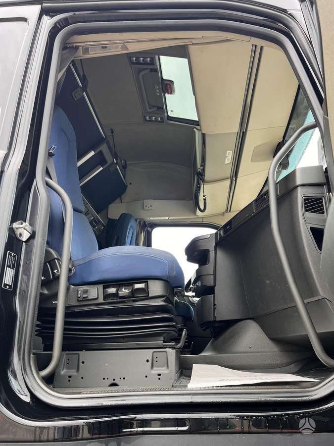Volvo FH 460 I-SAVE RETARDER, double sleeper